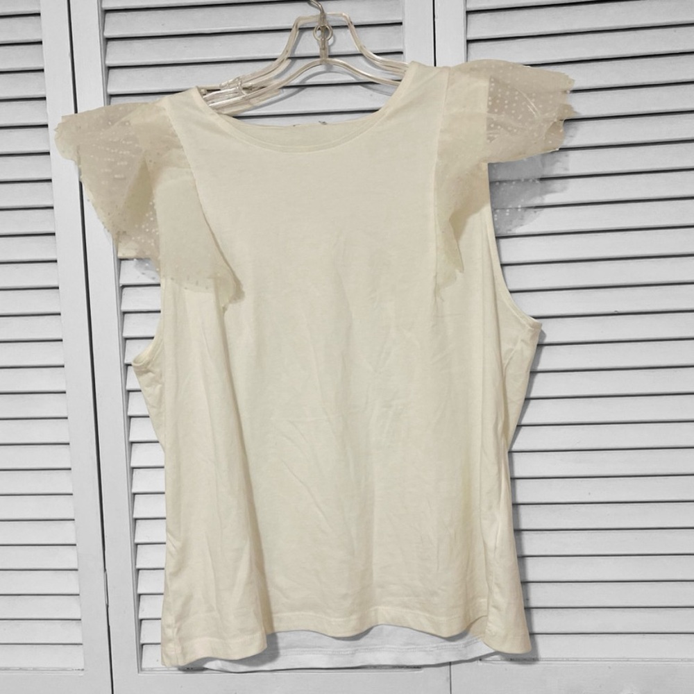 🤍🤍 J. Crew ivory top with tulle sleeve detail size L🤍